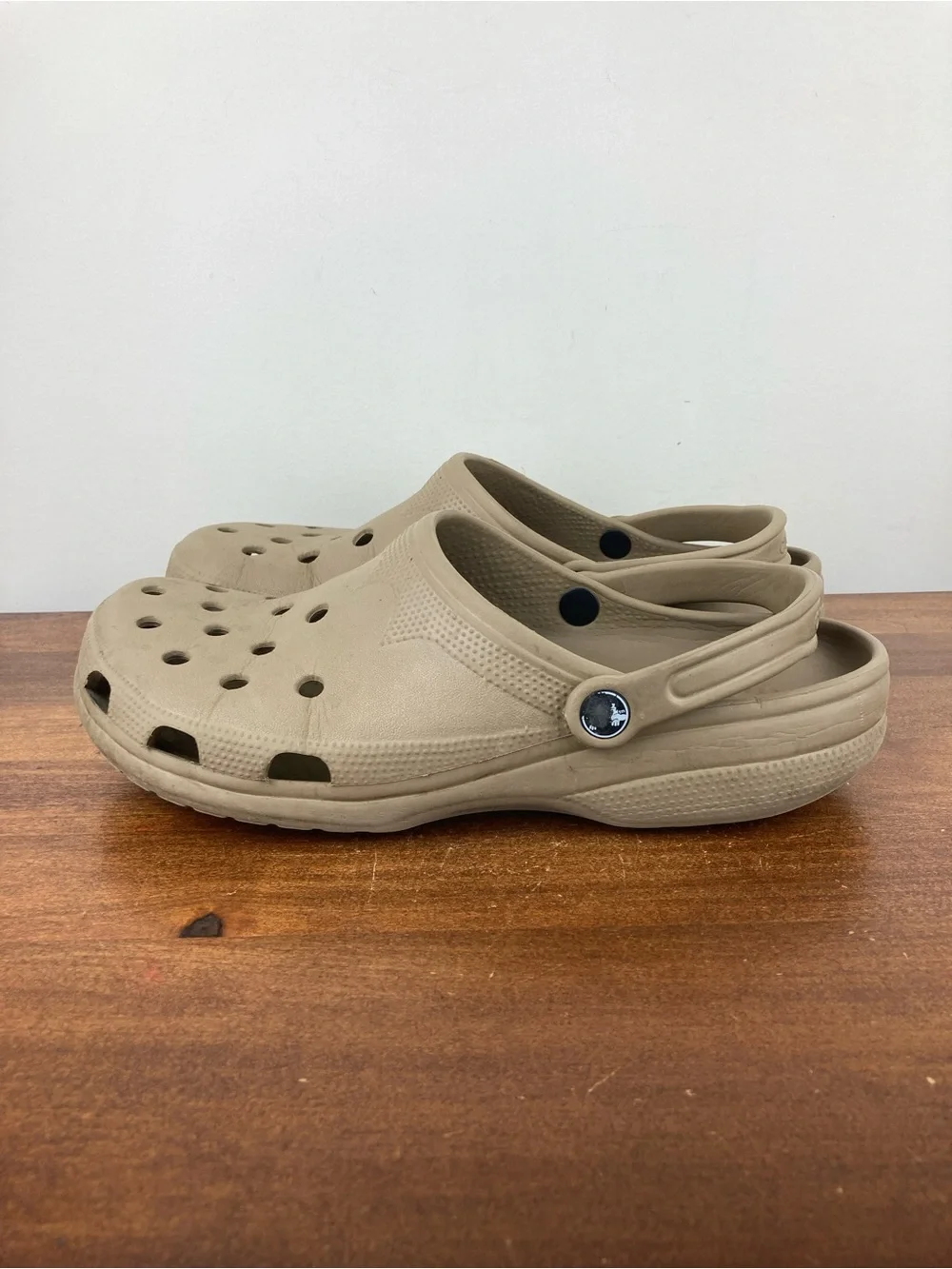 Crocs Classic Comfort Clogs Brown Neutral Men's Size XXL 12-13 Pre-Owned.